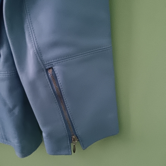 WHBM LIGHT BLUE LEATHER JACKET - Picture 6 of 16